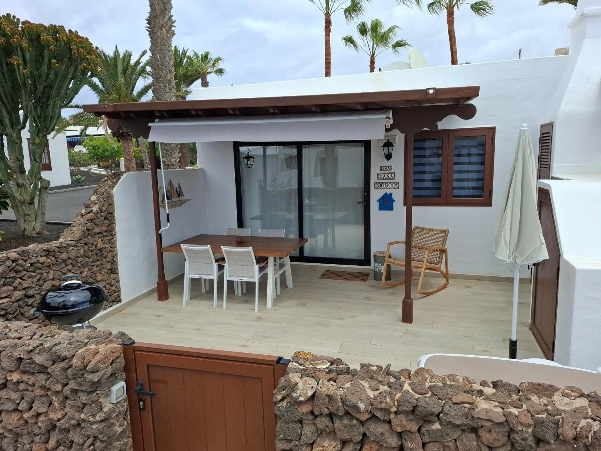 Casa Brugge Villa Плая Бланка Екстериор снимка
